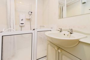 BATHROOM- click for photo gallery